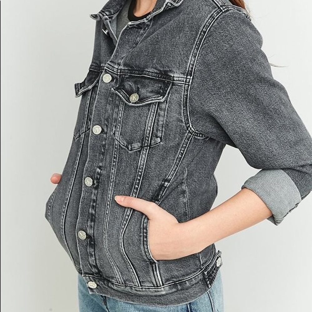 CALVIN KLEIN | GREY JEAN JACKET